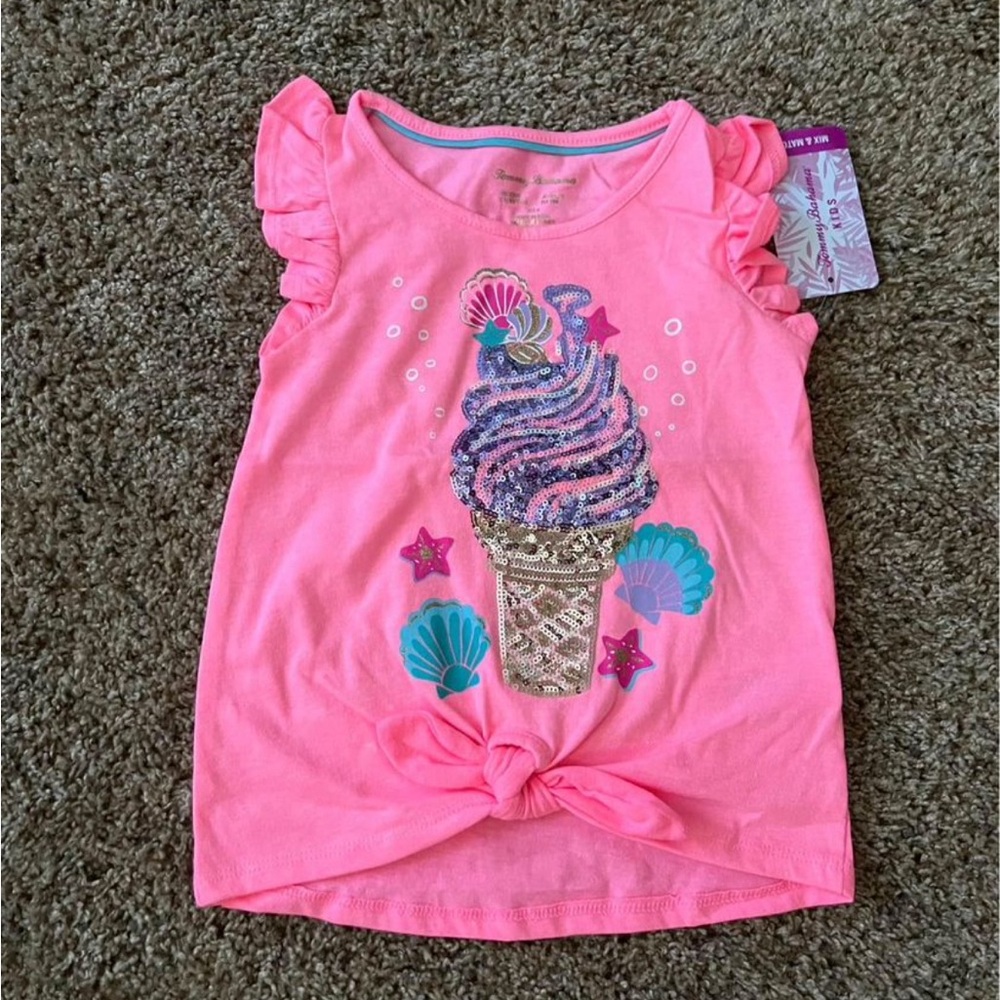 Girls size 4 shirt.  New